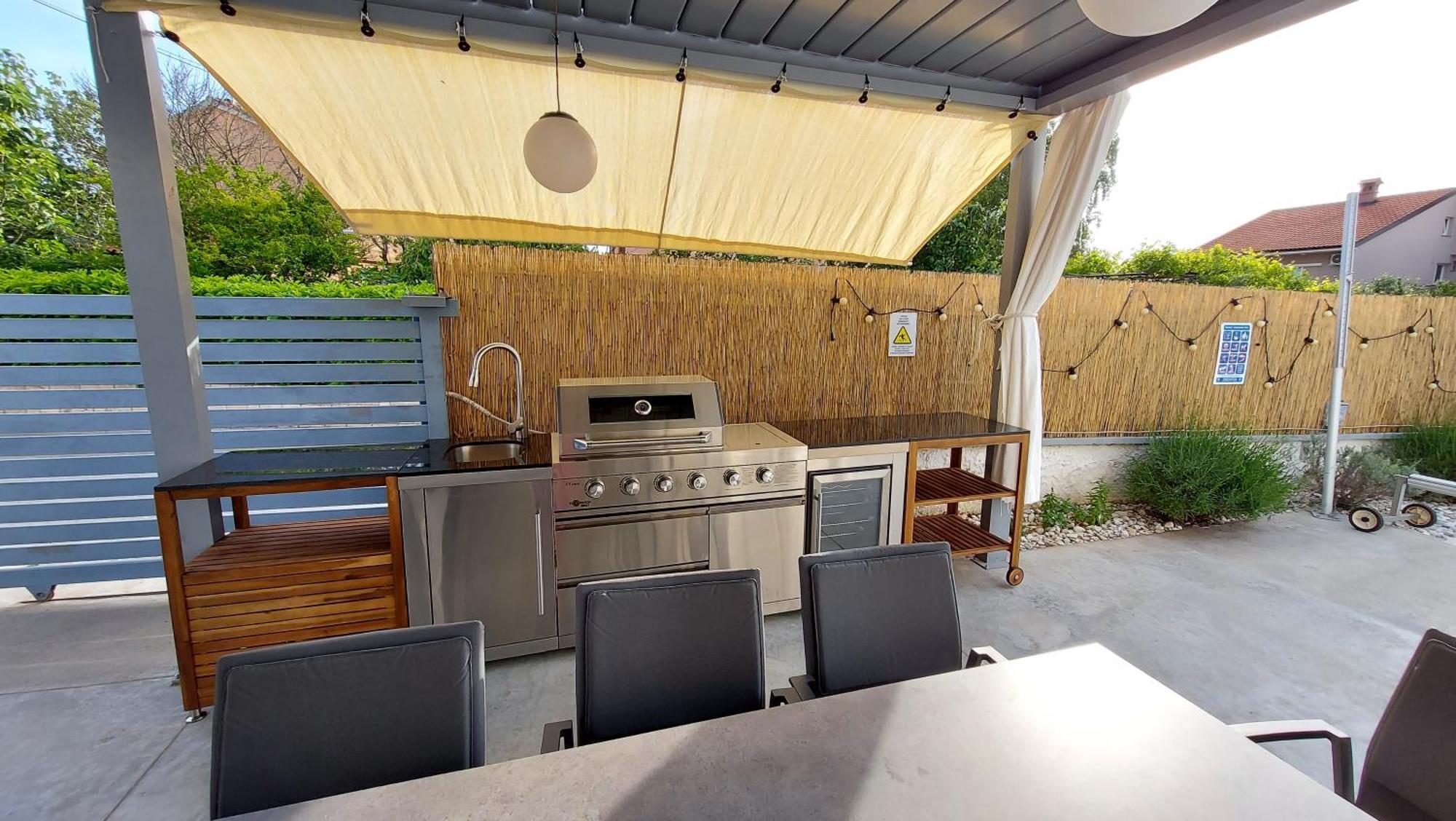 Kuntrada 45 Holiday Home - Heated & Kids Pool ฟาชานา ภายนอก รูปภาพ